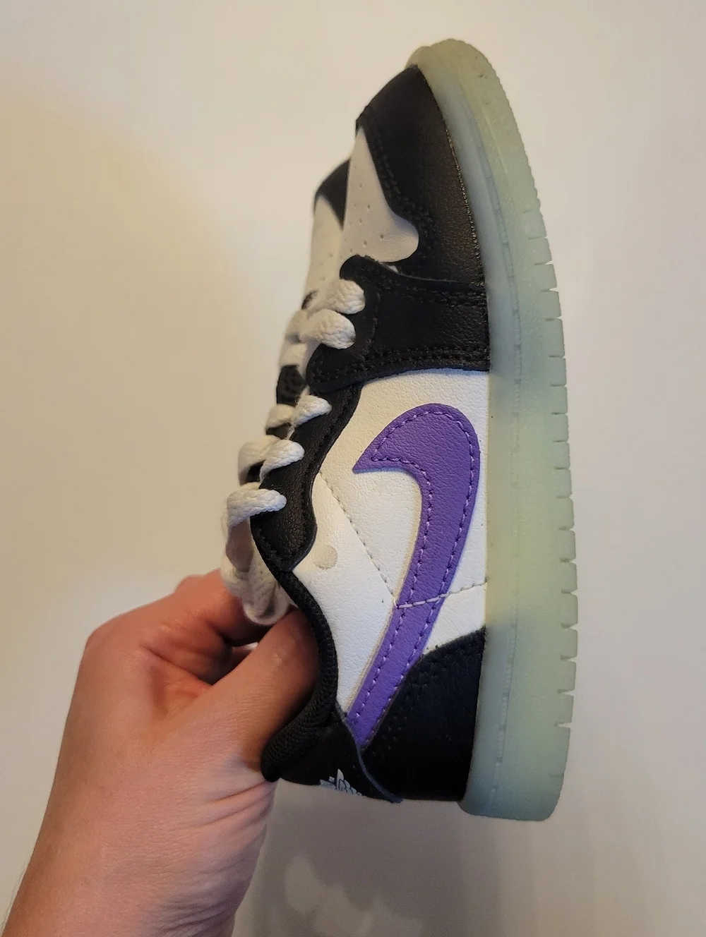 Nike Air Jordan 1 Low Baby Toddler Size 8C Black White Purple Glow Sole